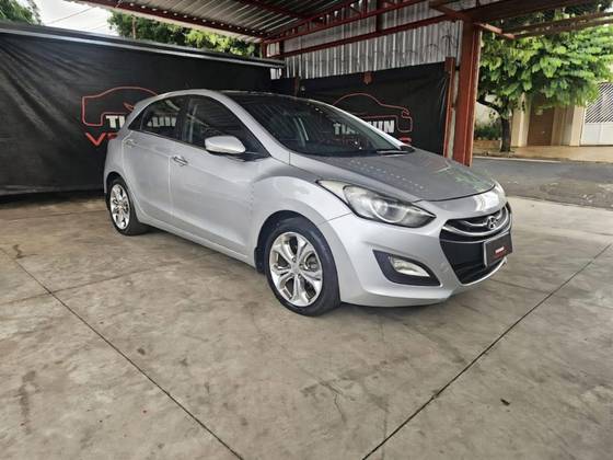 HYUNDAI I30 1.8 MPI 16V GASOLINA 4P AUTOMATICO HYUNDAI I30 1.8 MPI 16V GASOLINA 4P AUTOMATICO